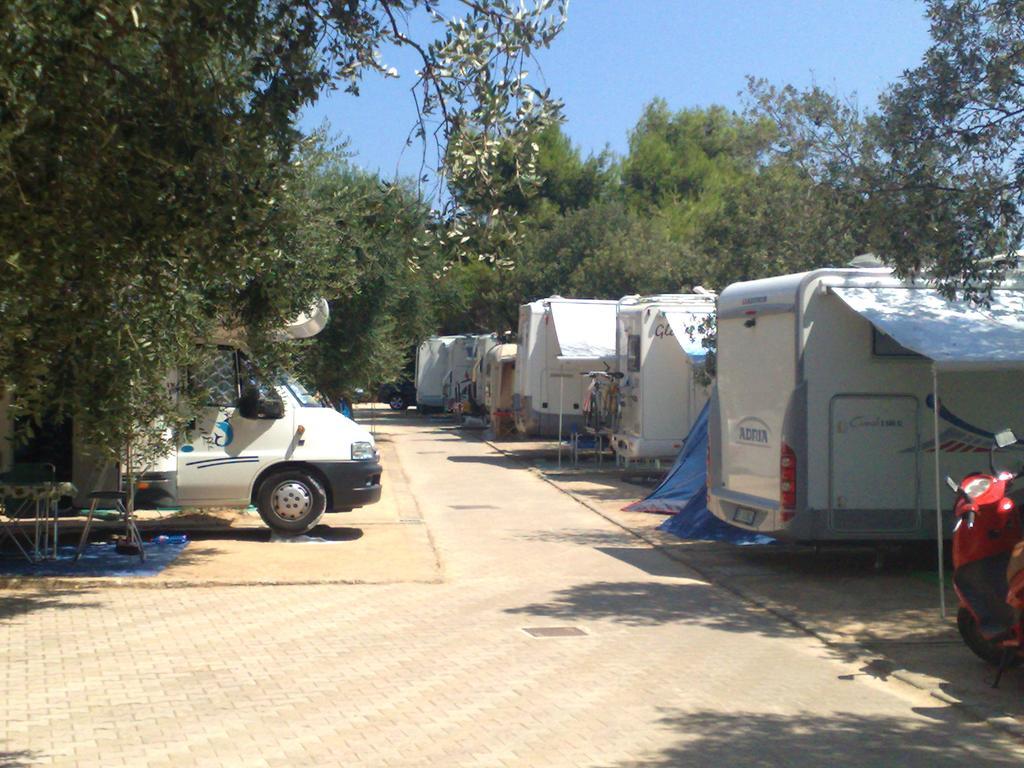 Camping Porto Miggiano Santa Cesarea Terme Exterior photo